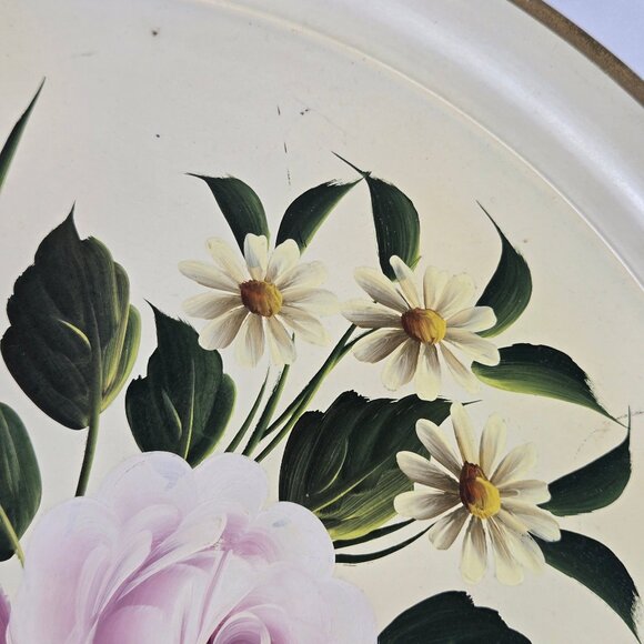 Tole by Pilgrim Art Large Round Metal Tray Roses and Daisy Pattern Gold Rim - Picture 4 of 15